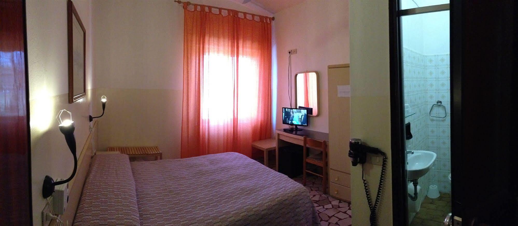 Villa Rosy Torre del Lago Puccini Esterno foto