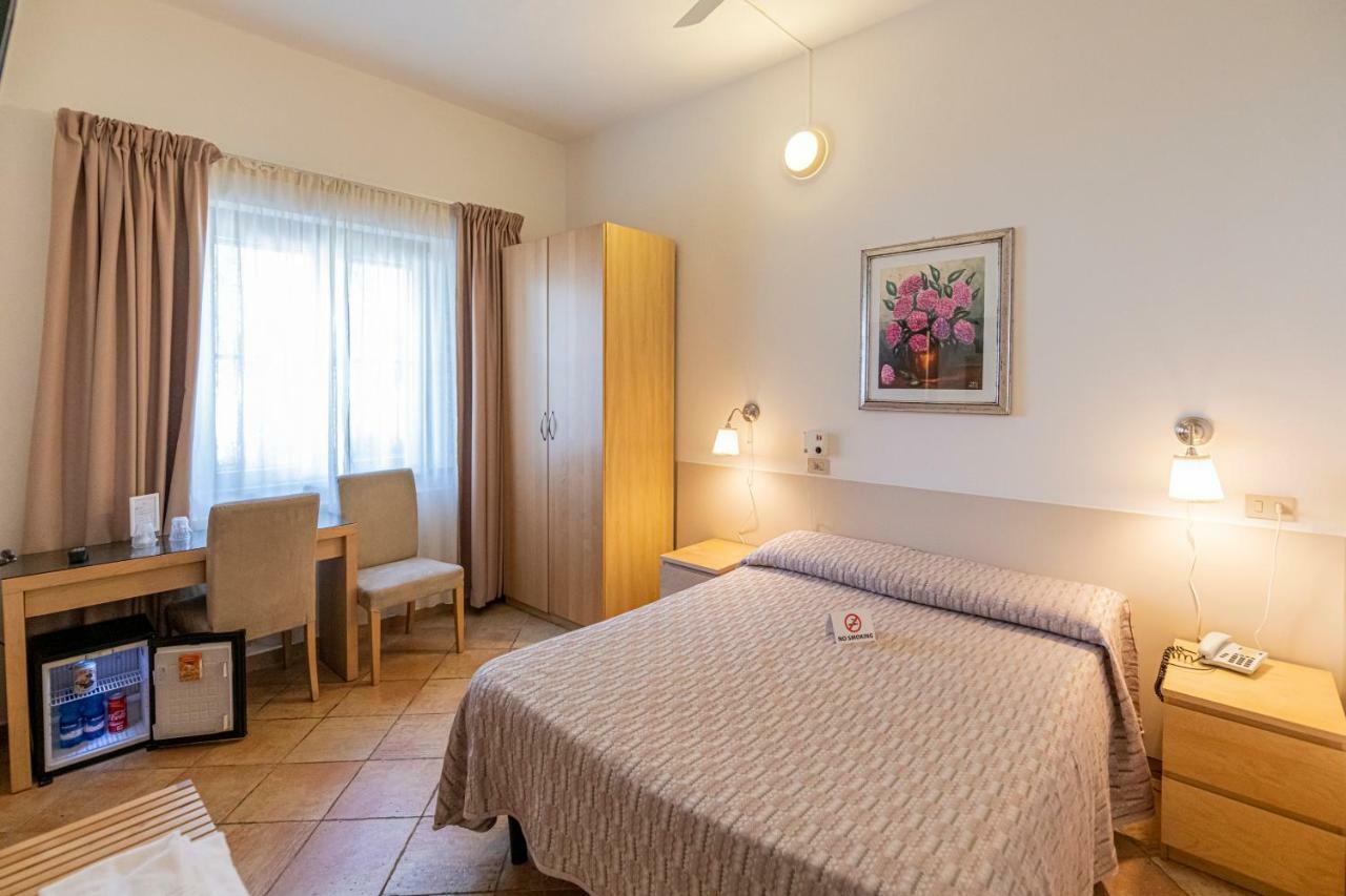 Villa Rosy Torre del Lago Puccini Esterno foto