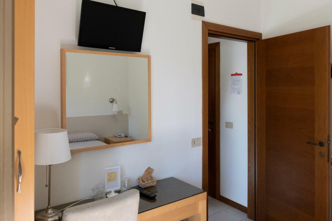 Villa Rosy Torre del Lago Puccini Esterno foto