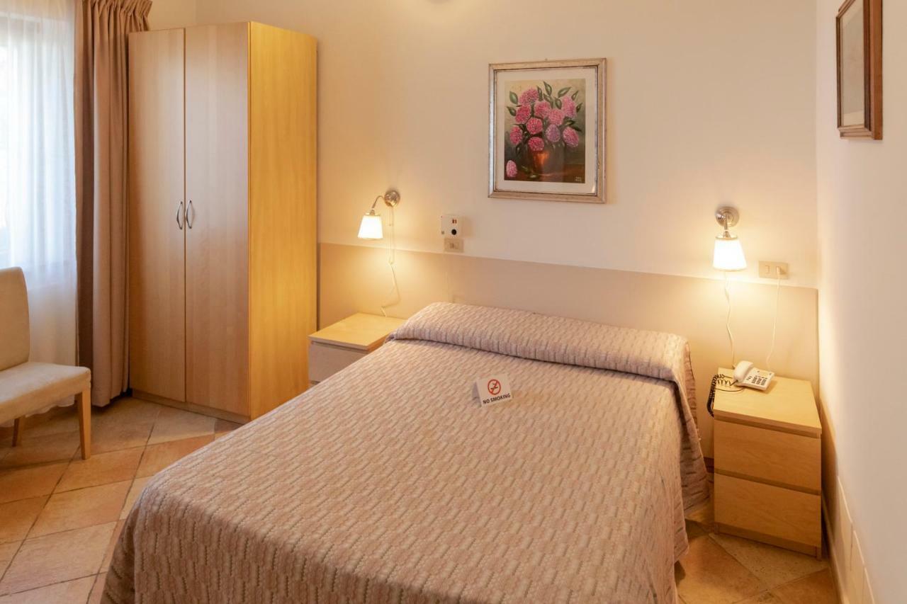 Villa Rosy Torre del Lago Puccini Esterno foto